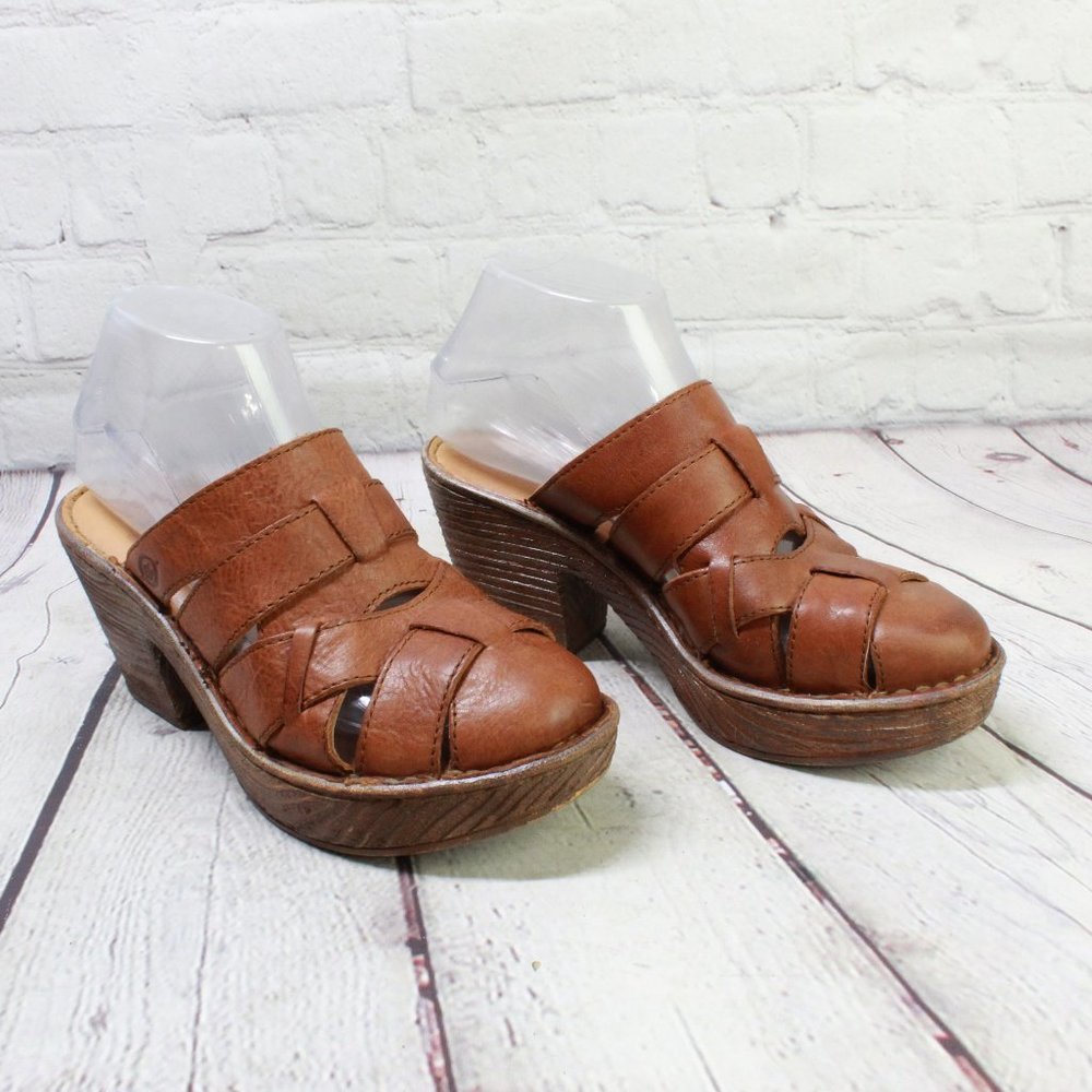 Born Brown Leather Slip On Woven Clogs Casual Heeled Mules Size 7 Medium - Picture 3 of 9